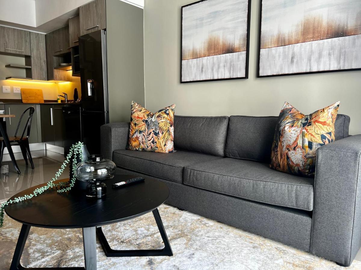 The Tyrwhitt Rosebank Apartments (Adults Only) Johannesburgo Exterior foto