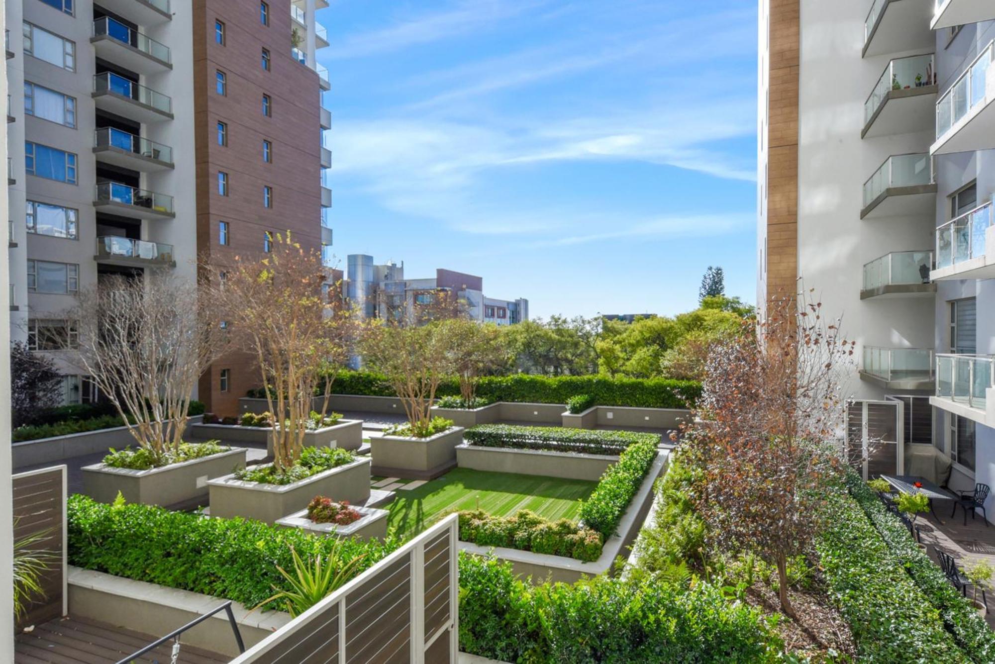 The Tyrwhitt Rosebank Apartments (Adults Only) Johannesburgo Exterior foto