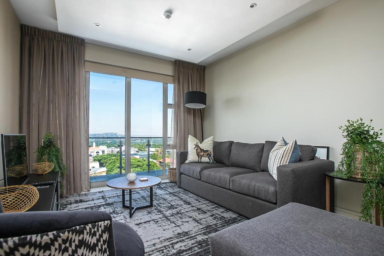 The Tyrwhitt Rosebank Apartments (Adults Only) Johannesburgo Exterior foto